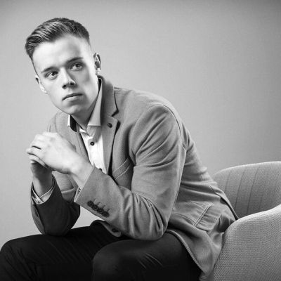 Portrait_Business